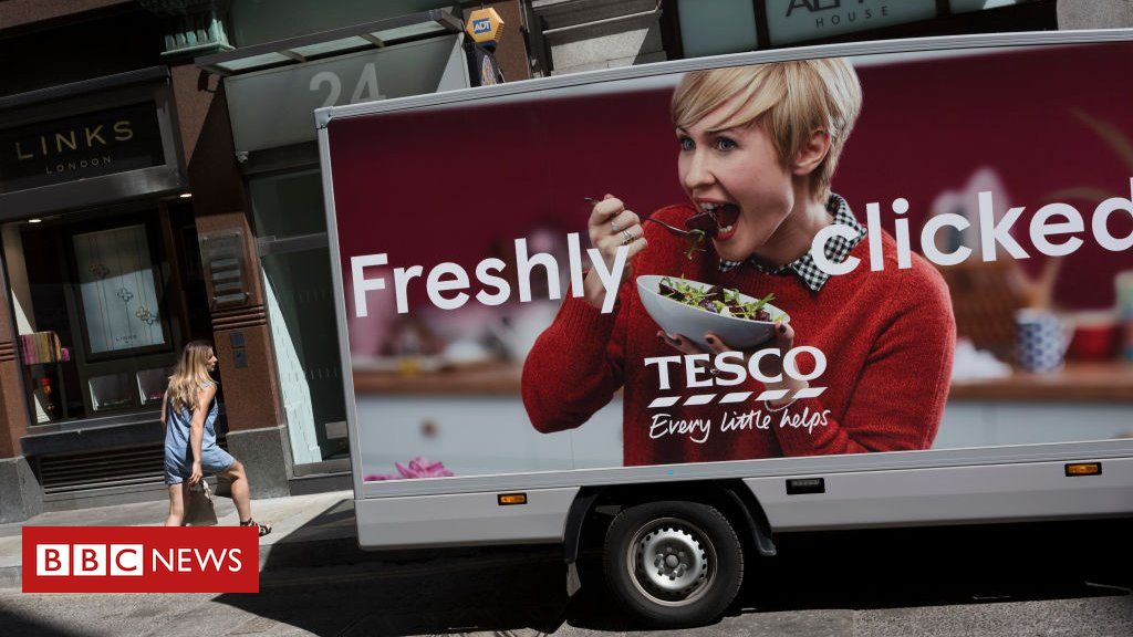 Tesco limits online customers amid Christmas rush